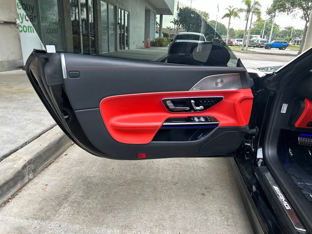 Used 2025 Mercedes-Benz SL 43 AMG image 55