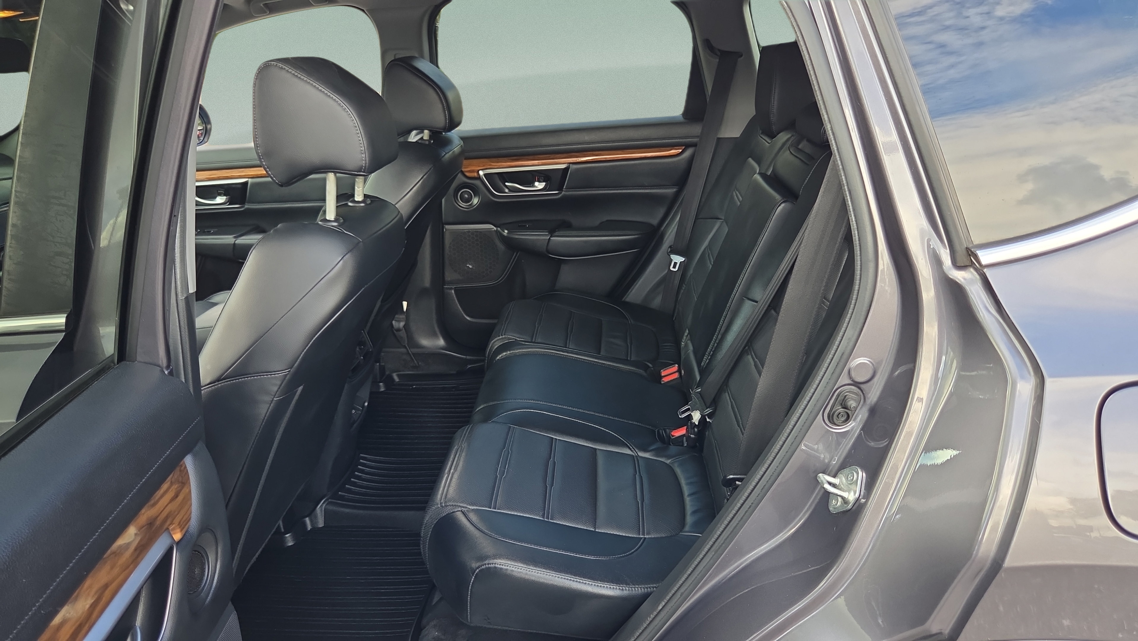 Used 2021 Honda CR-V EX-L image 10