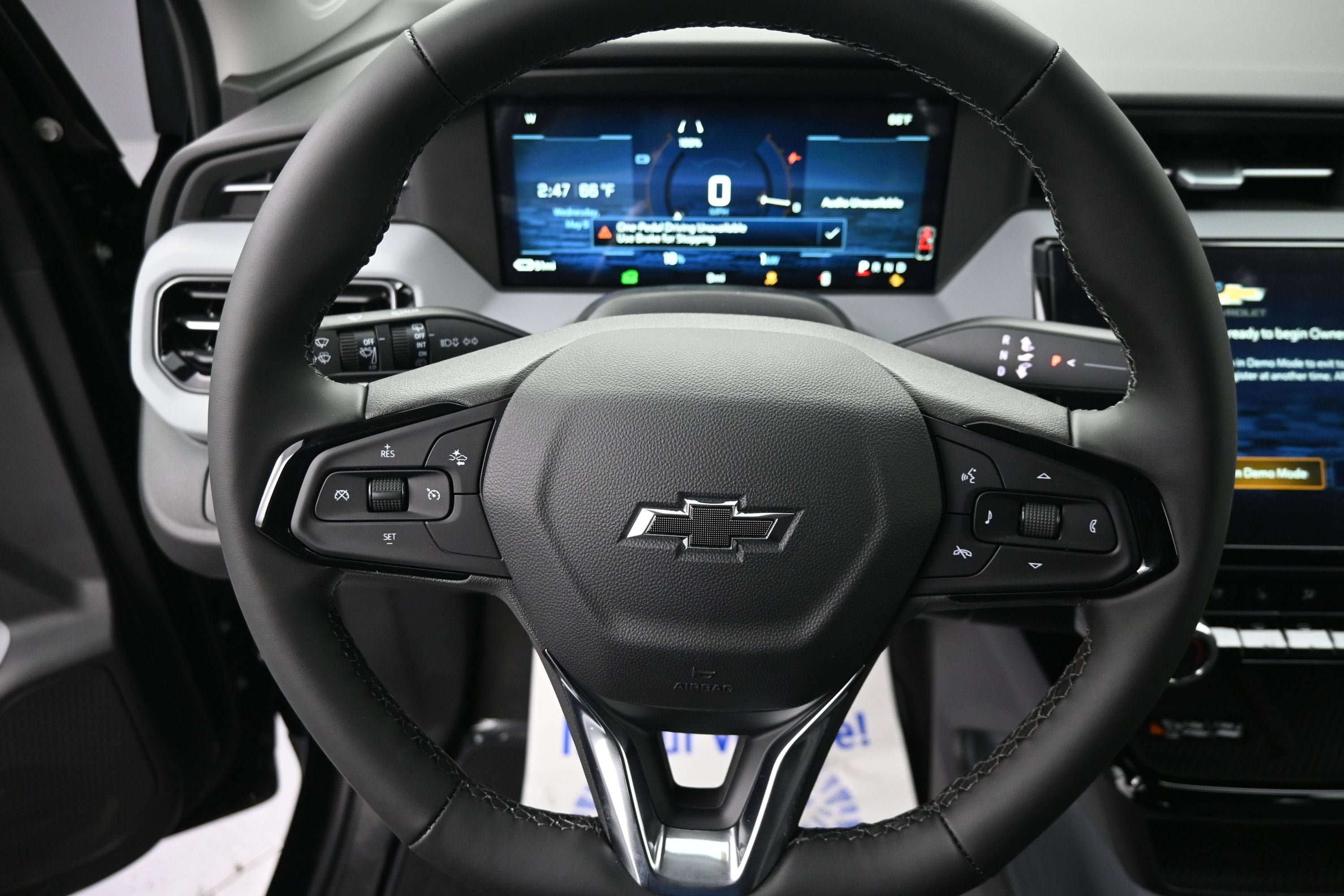 New 2027 Chevrolet Bolt RS w/ Technology Package FWD image 12