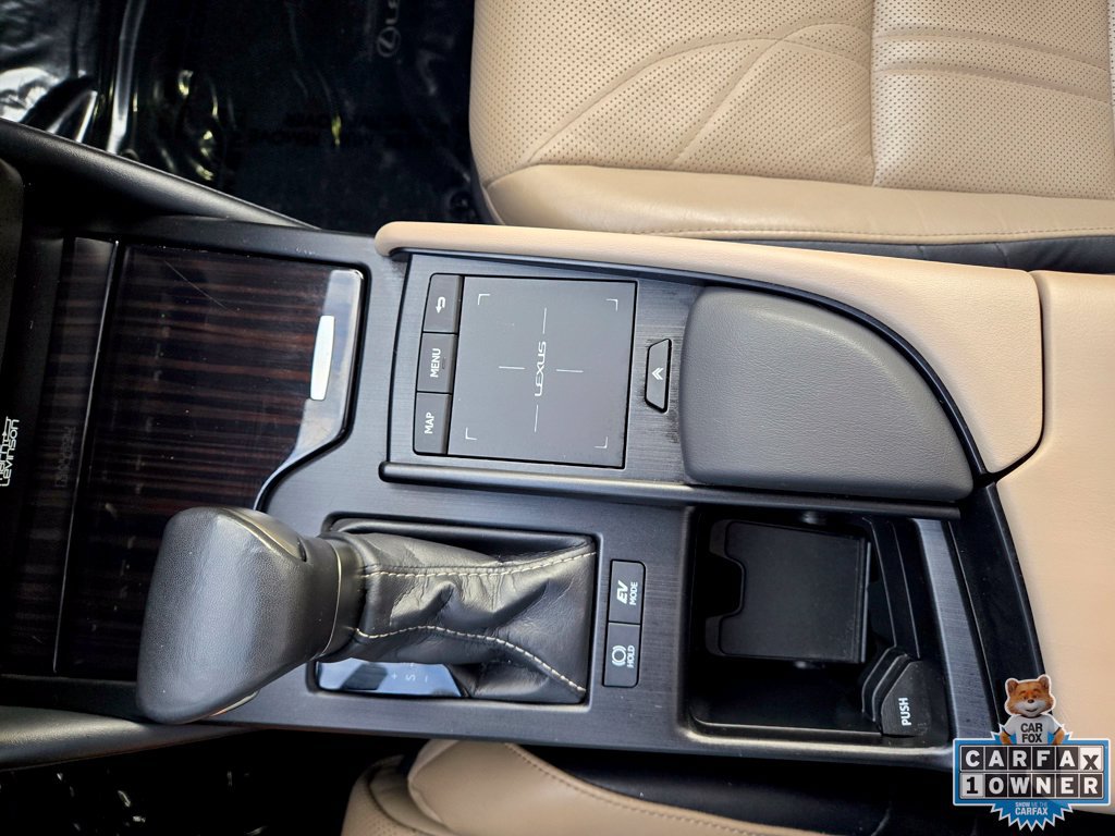 Used 2021 Lexus ES 300h Ultra Luxury w/ Accessory Package FWD image 49