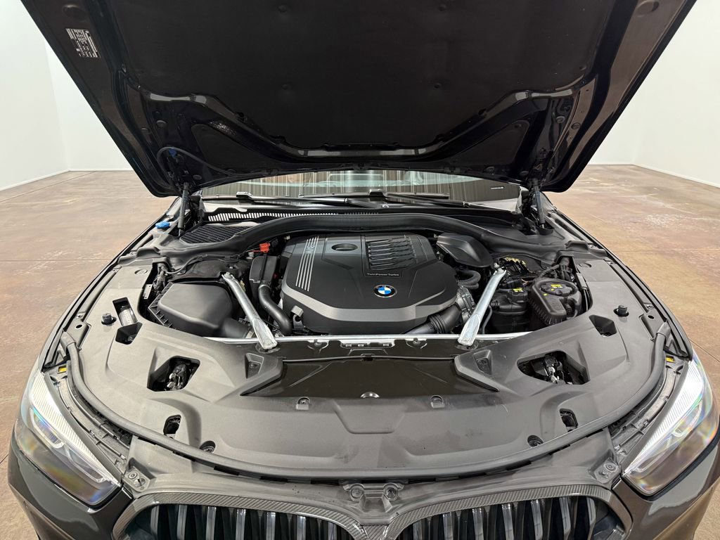 Used 2022 BMW 840i xDrive Convertible w/ Comfort Seating Package image 86