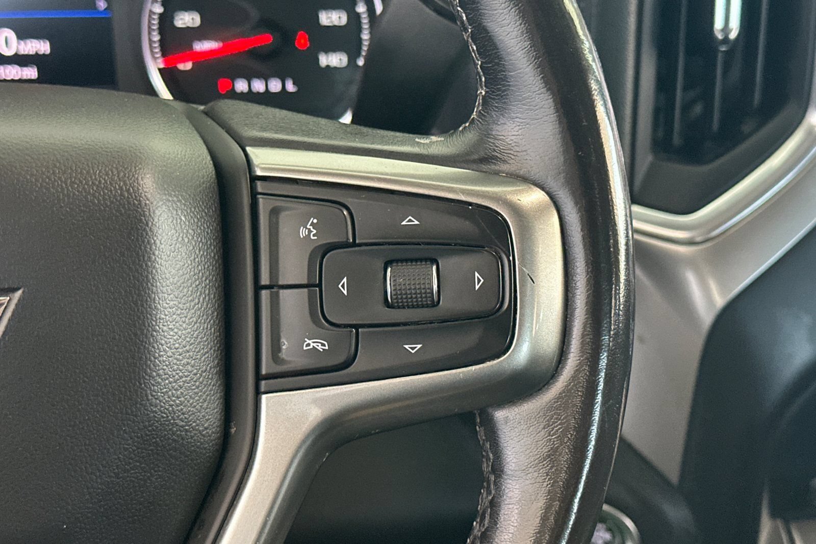 Used 2021 Chevrolet Silverado 1500 RST w/ Convenience Package II RWD image 32