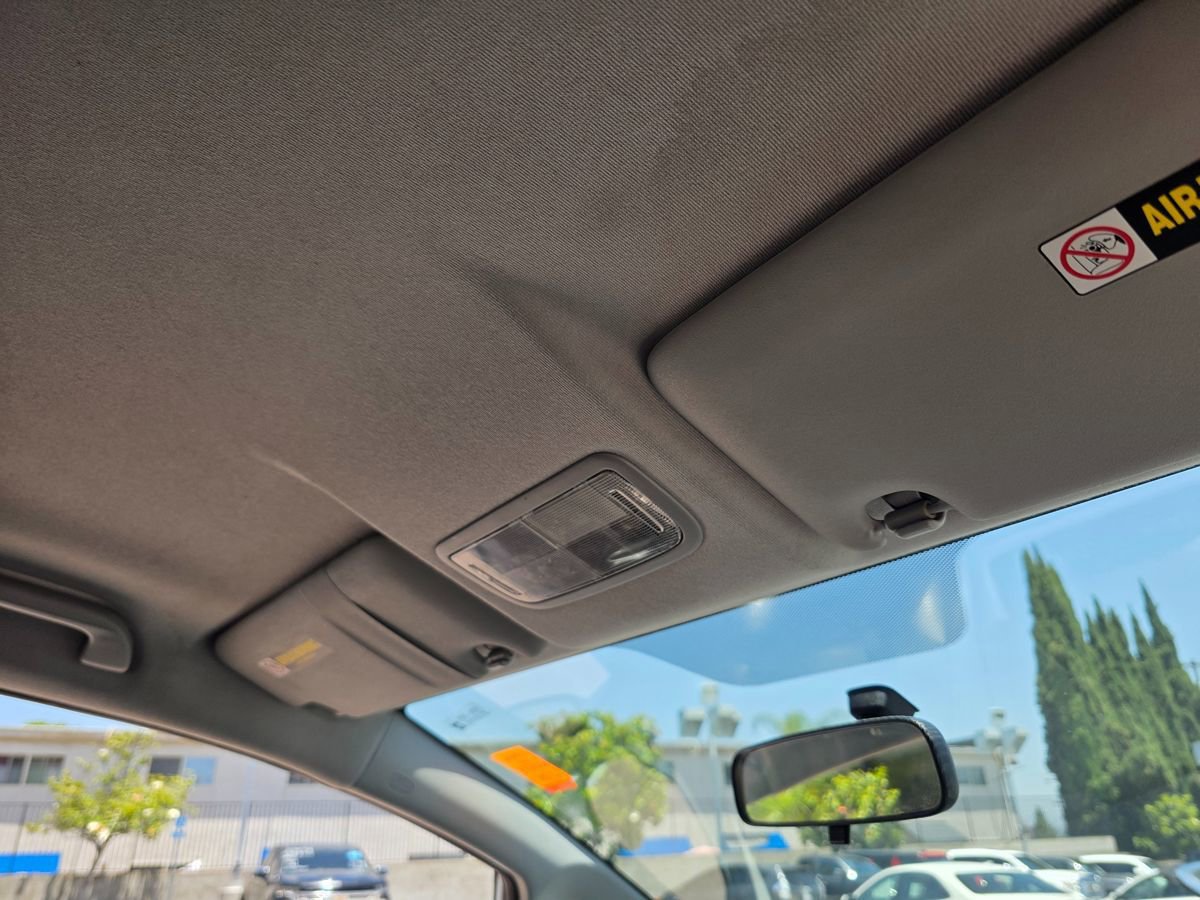 Used 2010 Honda Fit Sport image 15
