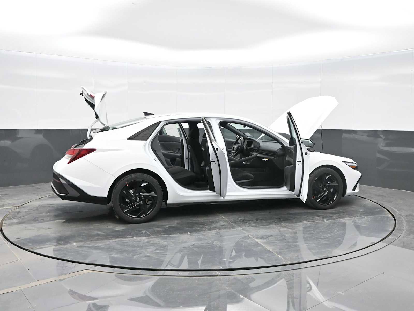 New 2026 Hyundai Elantra Sport w/ Cargo Package image 41