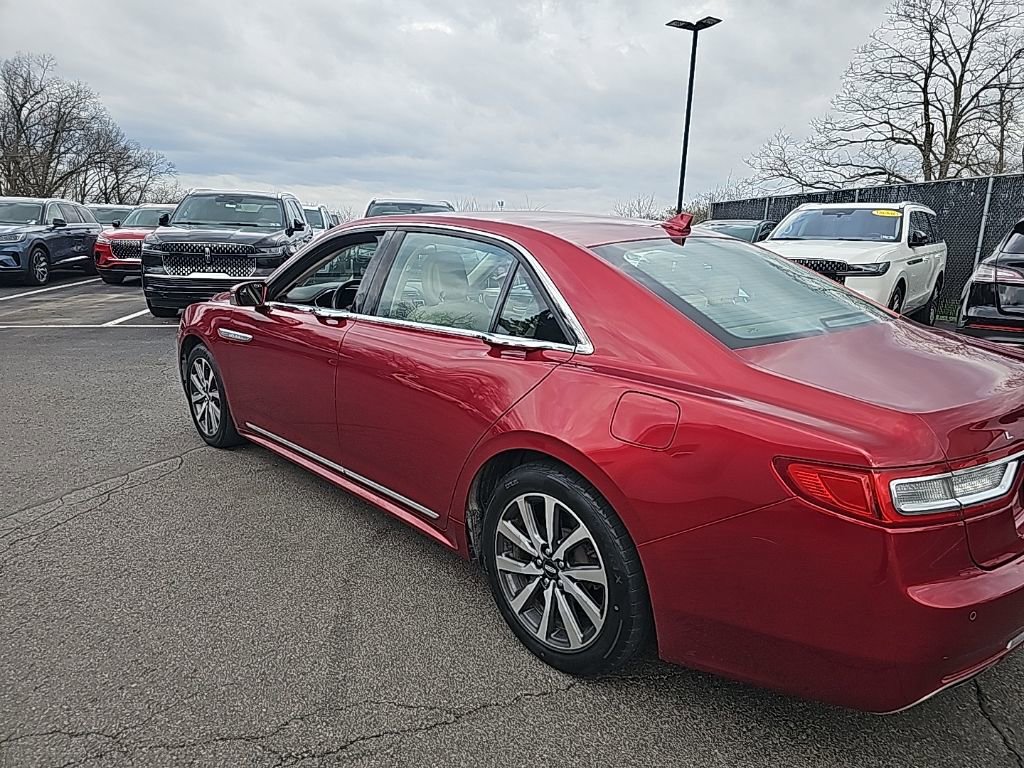 Used 2018 Lincoln Continental Premiere image 7