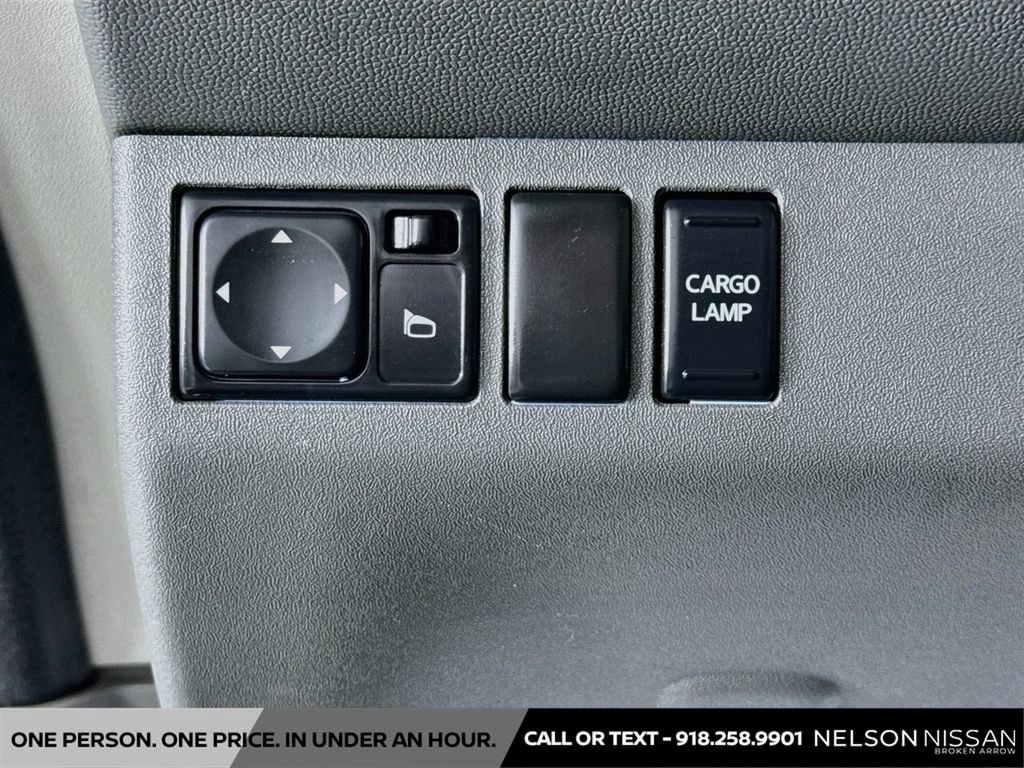 Used 2019 Nissan Frontier SL RWD image 10