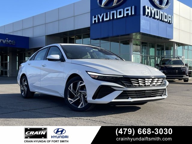 New 2025 Hyundai Elantra SEL