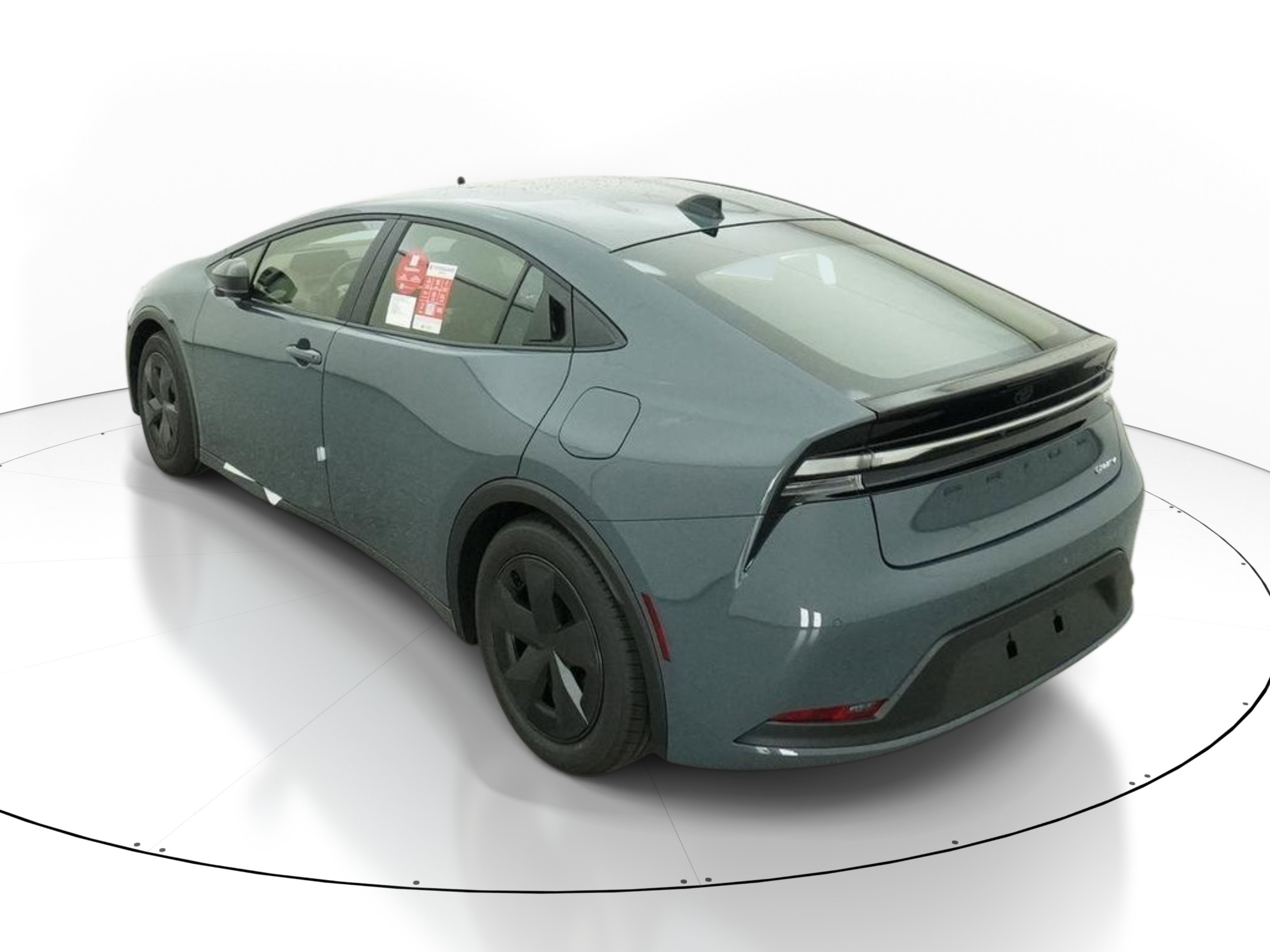 New 2027 Toyota Prius Plug-In Hybrid FWD image 5