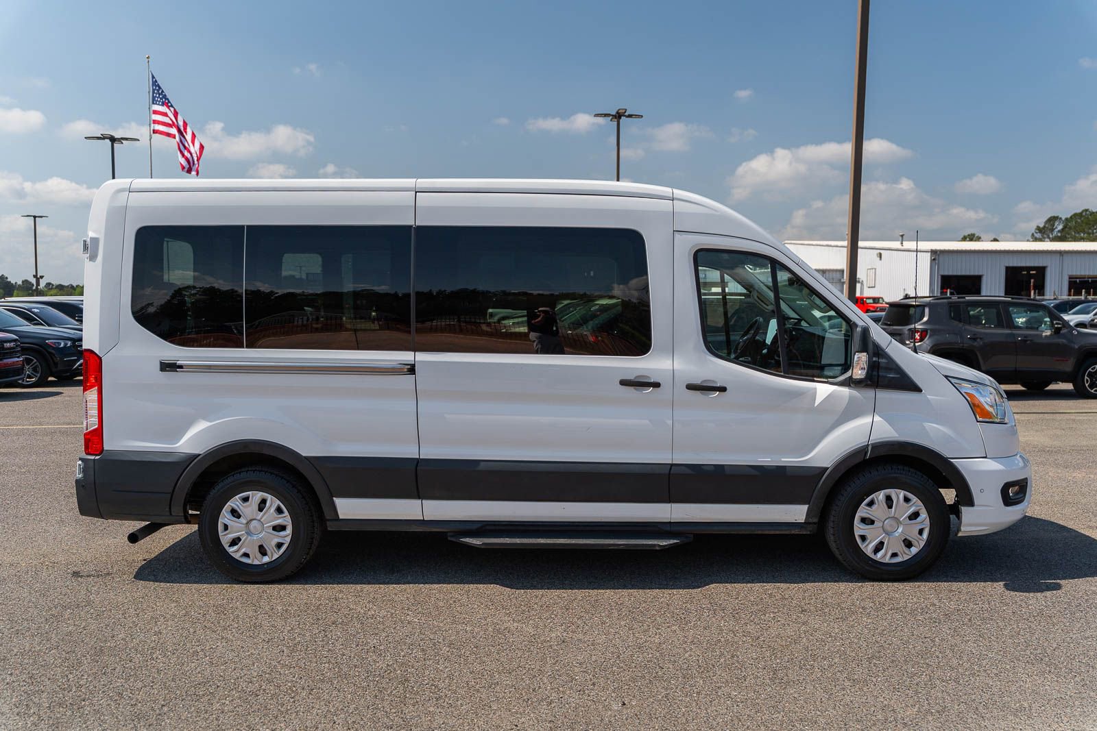 Certified 2021 Ford Transit 350 XLT image 8