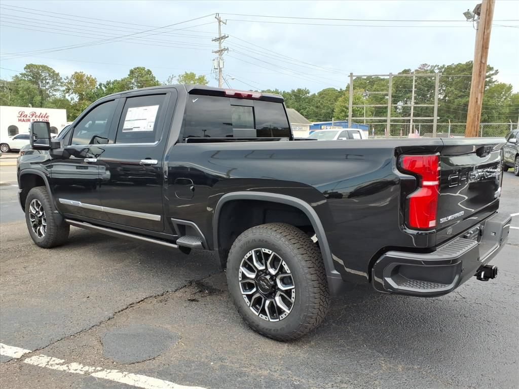 New 2026 Chevrolet Silverado 2500 High Country w/ Technology Package AWD/4WD image 5