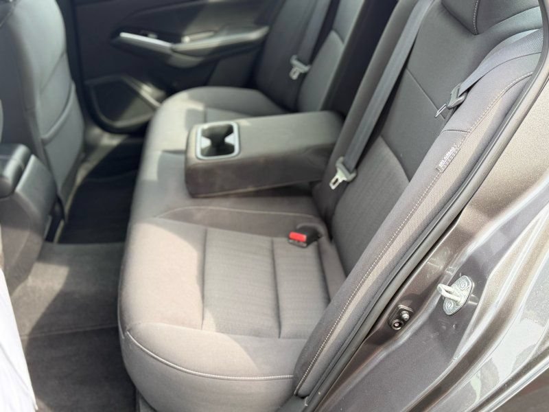 Used 2021 Nissan Altima 2.5 SV w/ SV Premium Package FWD image 14
