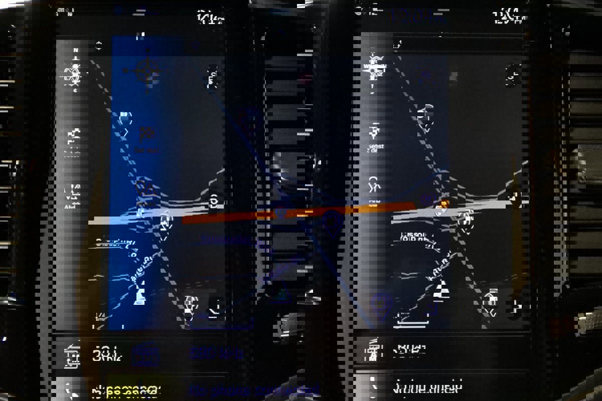 Used 2018 Volvo XC90 T6 Inscription w/ Convenience Package image 22