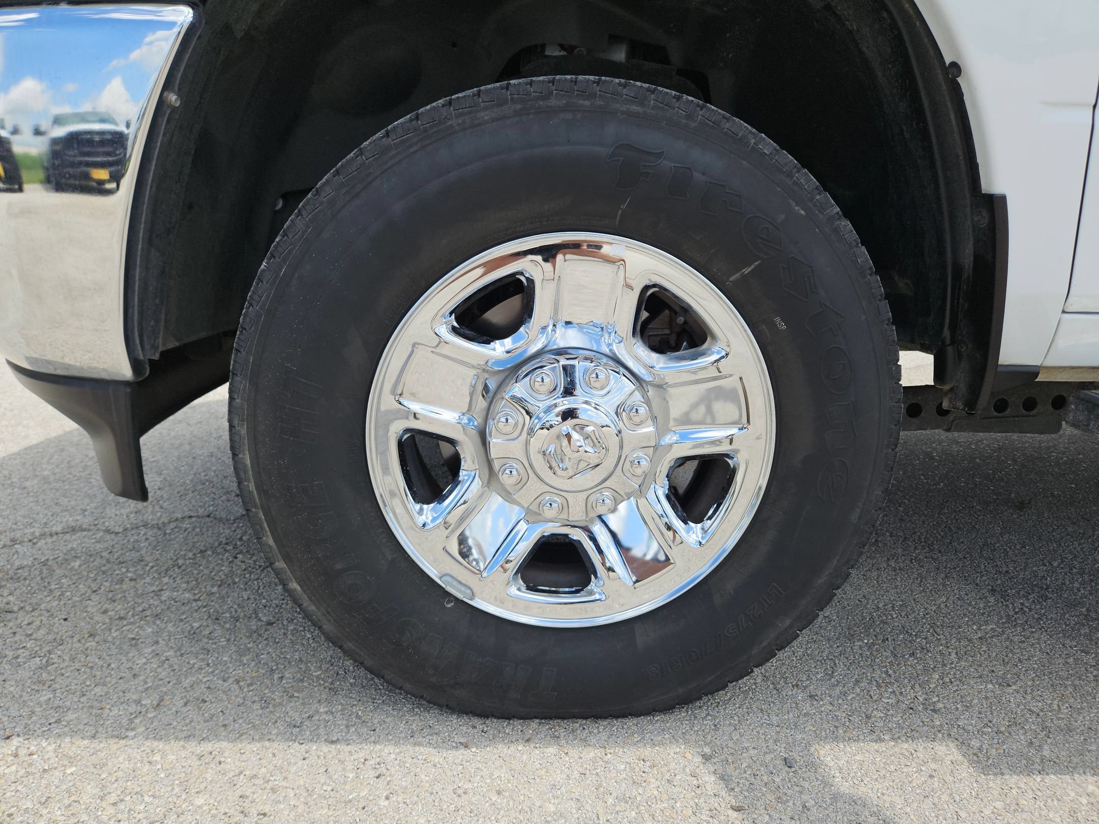 Used 2024 RAM 3500 Tradesman w/ Towing Technology Group AWD/4WD image 31