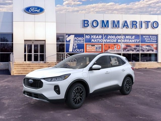 New 2025 Ford Escape SE FWD image 1