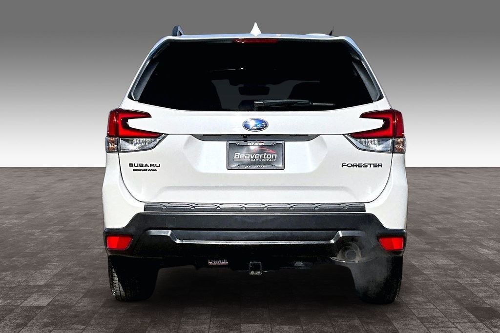 Used 2020 Subaru Forester Premium AWD/4WD image 6