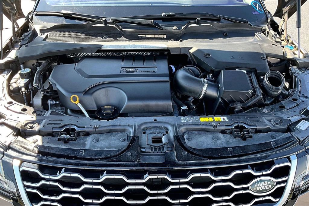 Used 2020 Land Rover Range Rover Evoque SE image 10
