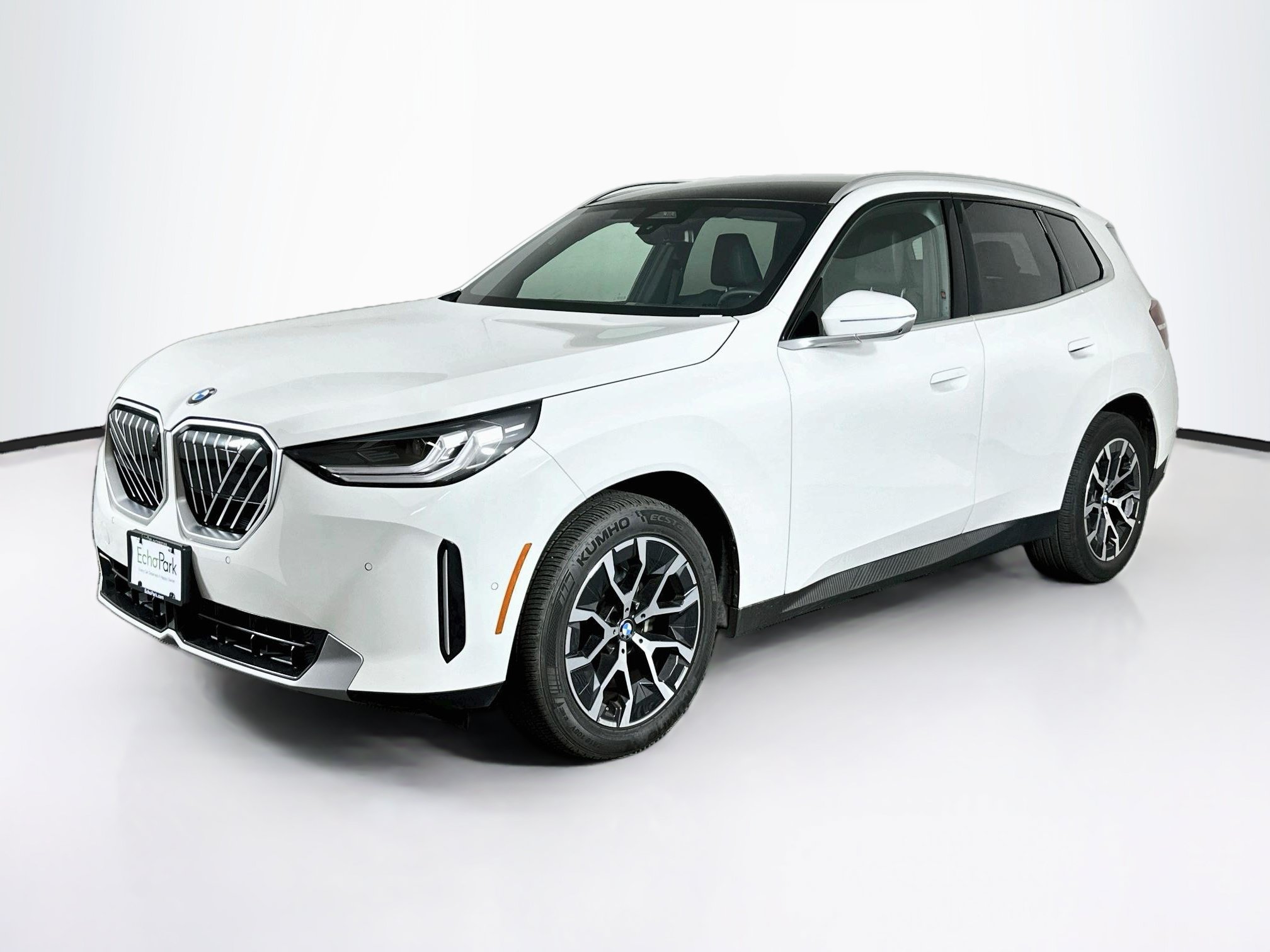 Used 2026 BMW X3 xDrive30i w/ Premium Package AWD/4WD image 3