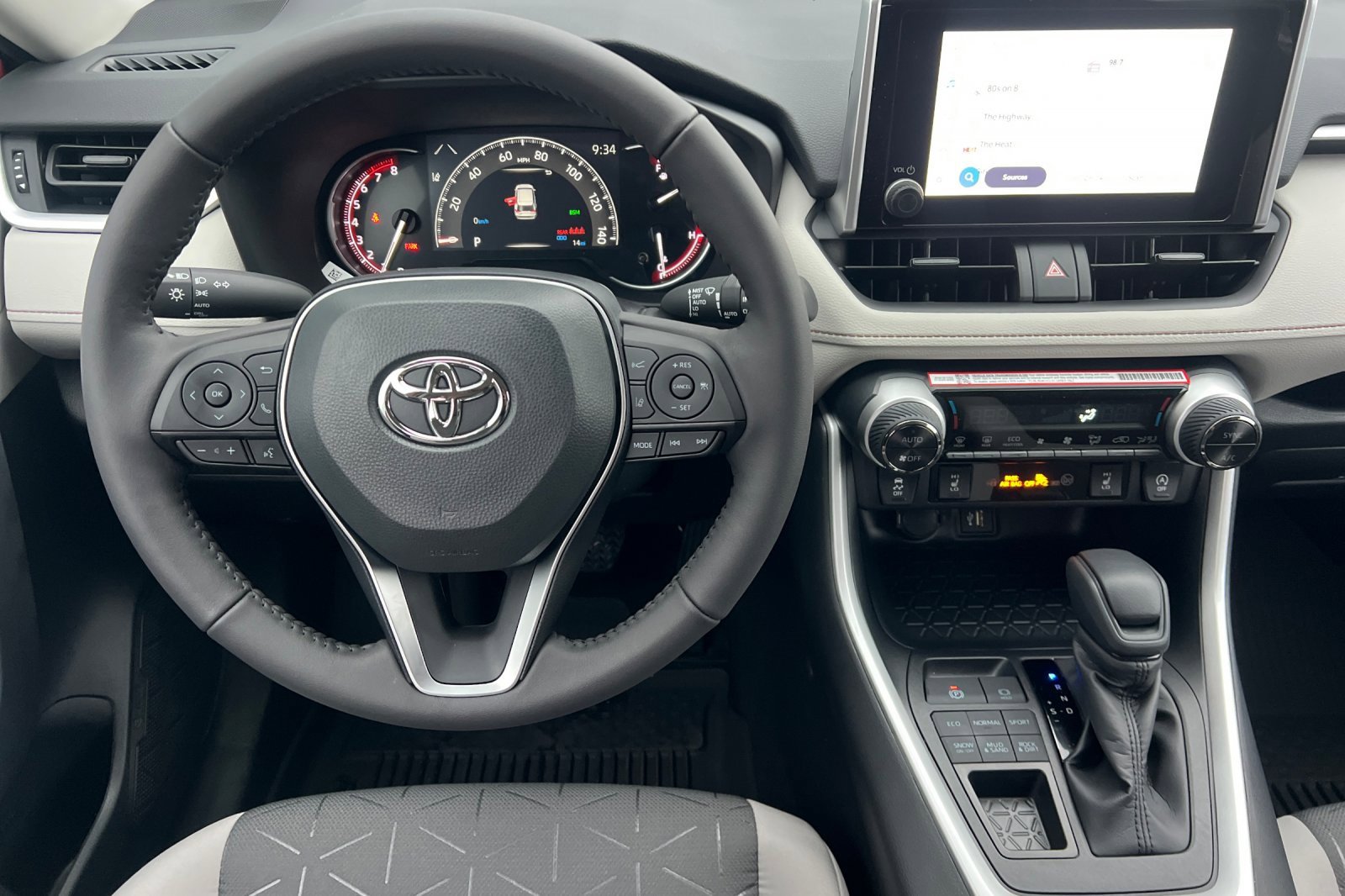 New 2025 Toyota RAV4 XLE w/ Convenience Package image 11