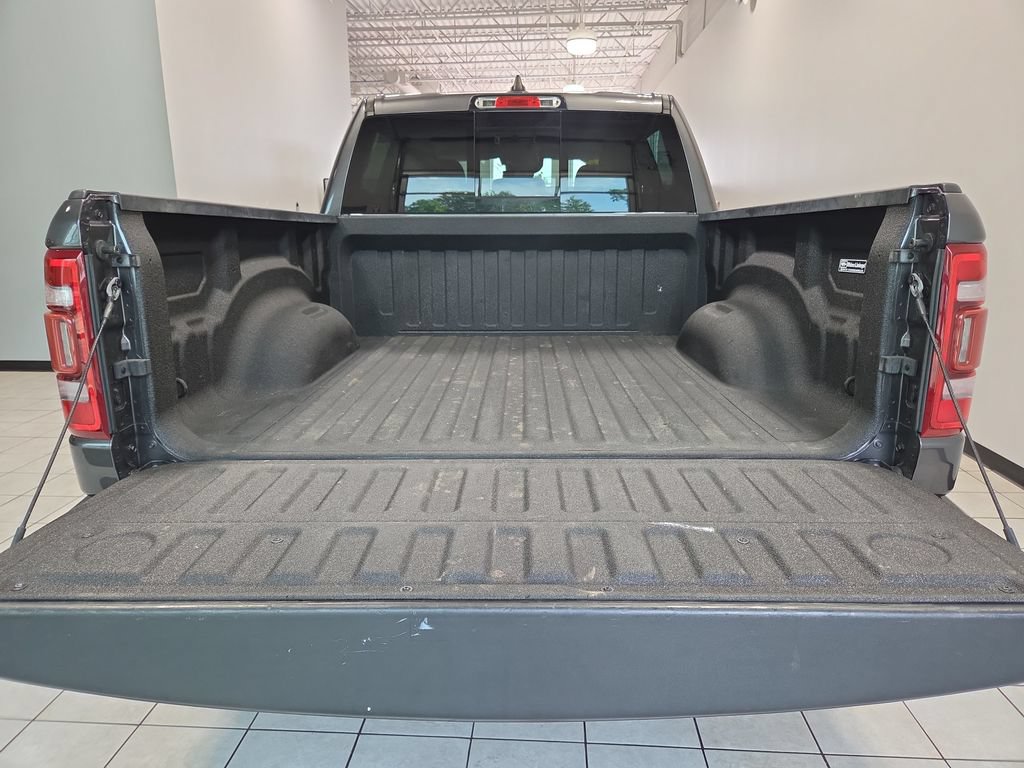 Used 2022 RAM 1500 Laramie AWD/4WD image 8
