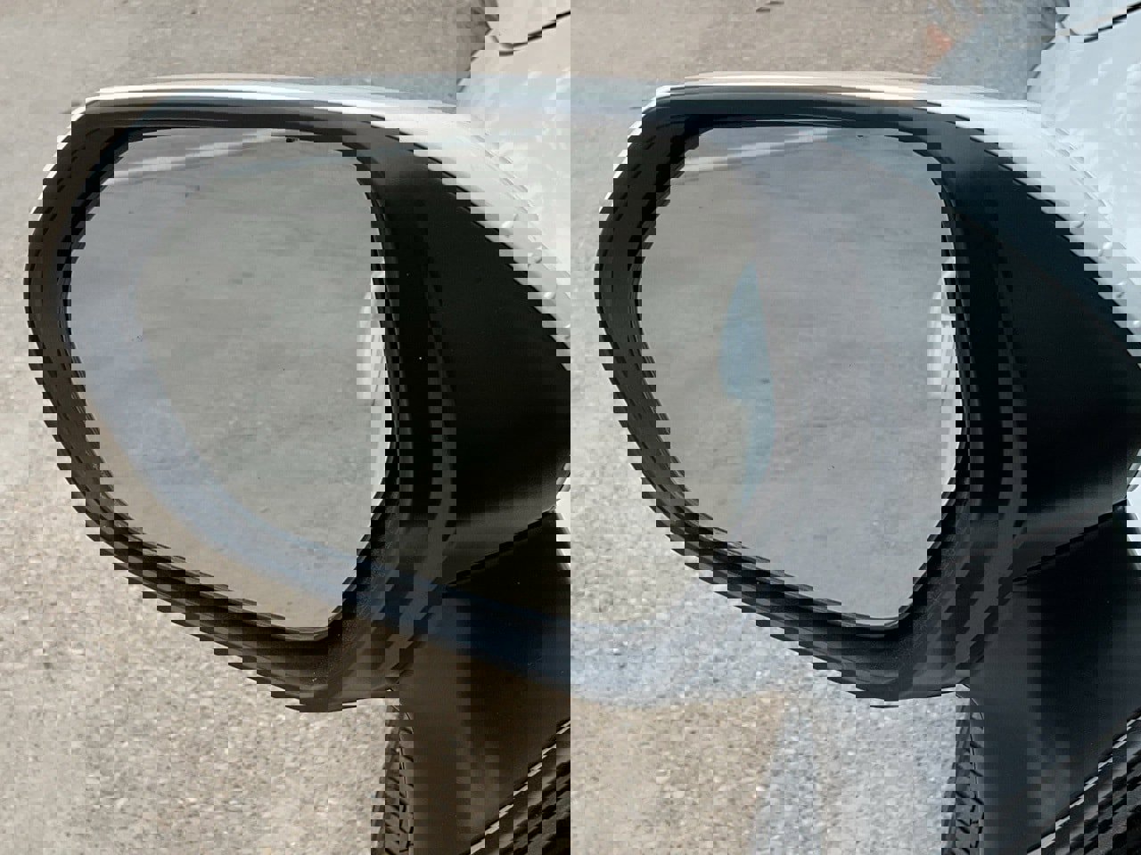 Used 2025 Toyota Corolla LE image 11