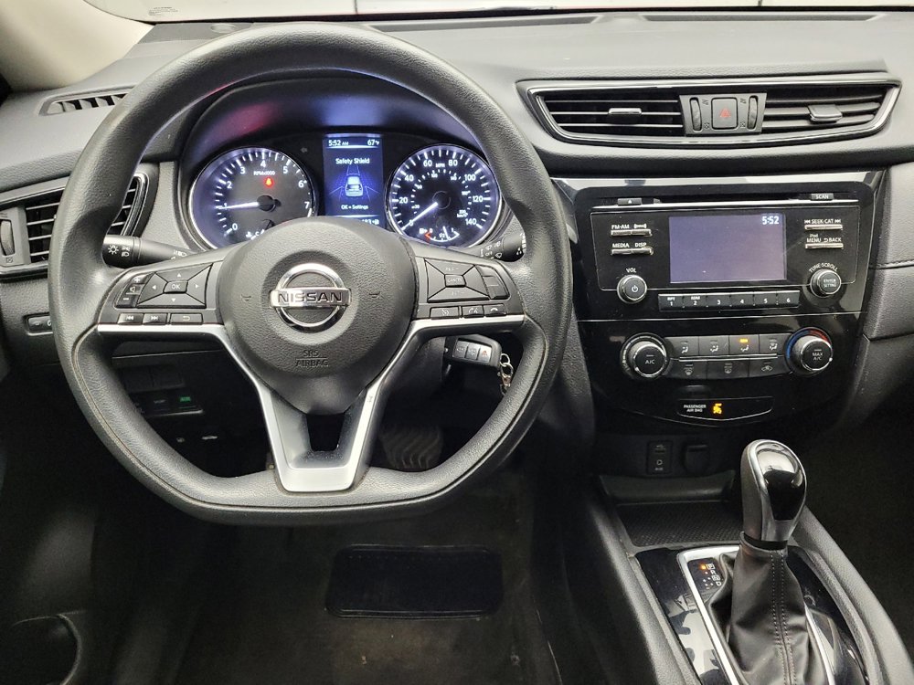 Used 2017 Nissan Rogue S image 22