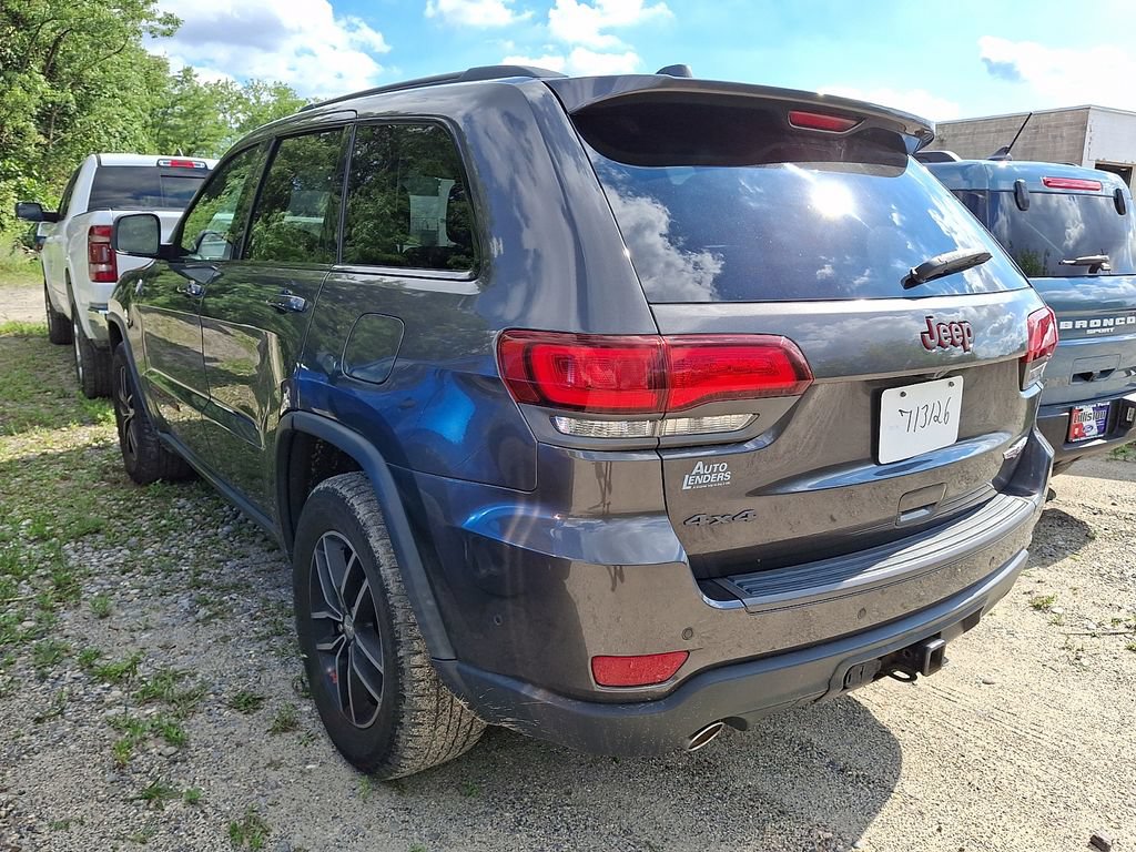 Used 2017 Jeep Grand Cherokee Trailhawk w/ Trailhawk Luxury Group AWD/4WD image 5