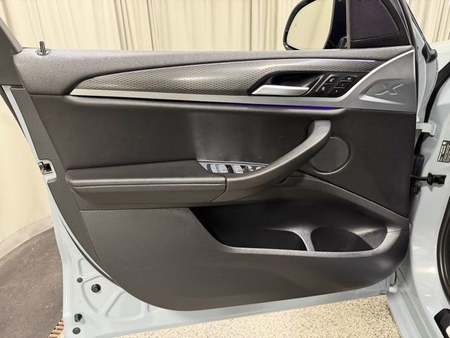 Used 2024 BMW X3 xDrive30i w/ Premium Package image 21