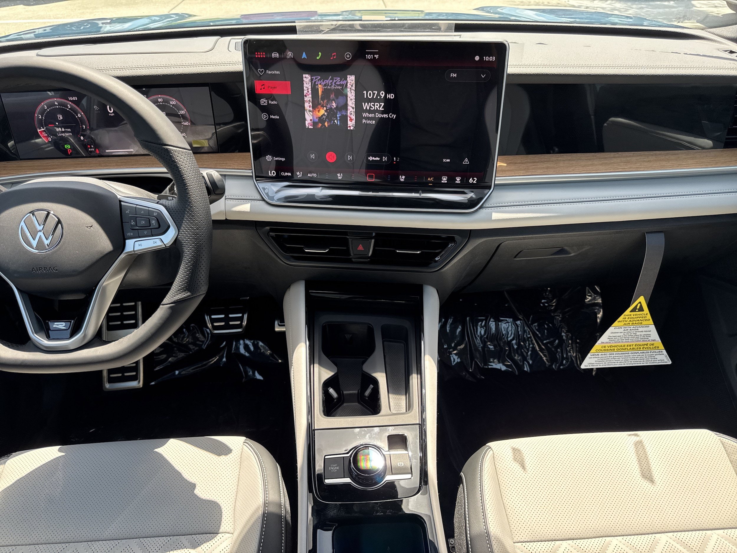 New 2026 Volkswagen Tiguan SEL R-Line AWD/4WD image 15