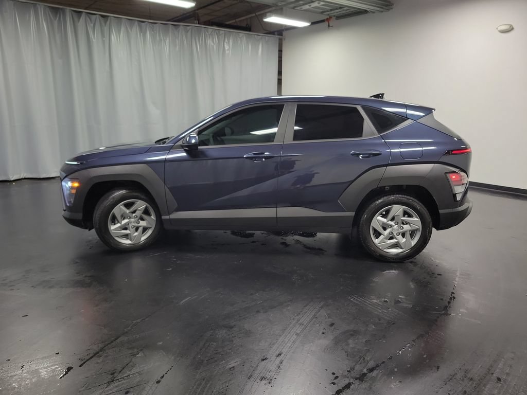 Used 2025 Hyundai Kona SE FWD image 5