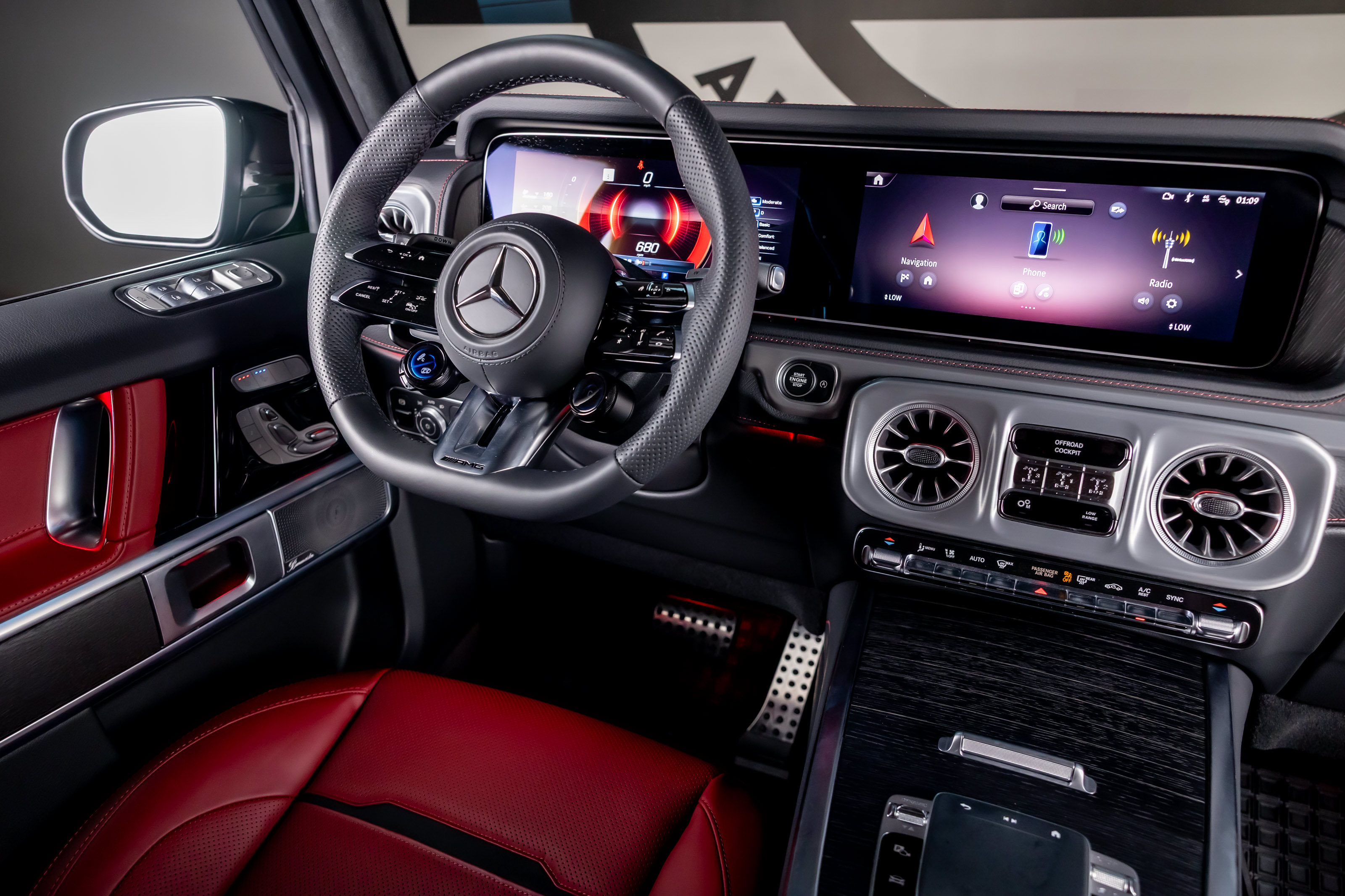 Used 2026 Mercedes-Benz G 63 AMG 4MATIC image 7