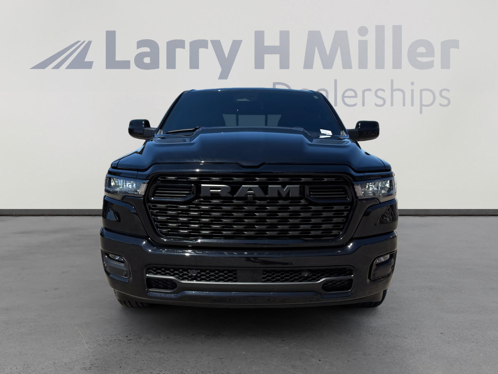 Used 2026 RAM 1500 Express AWD/4WD image 8