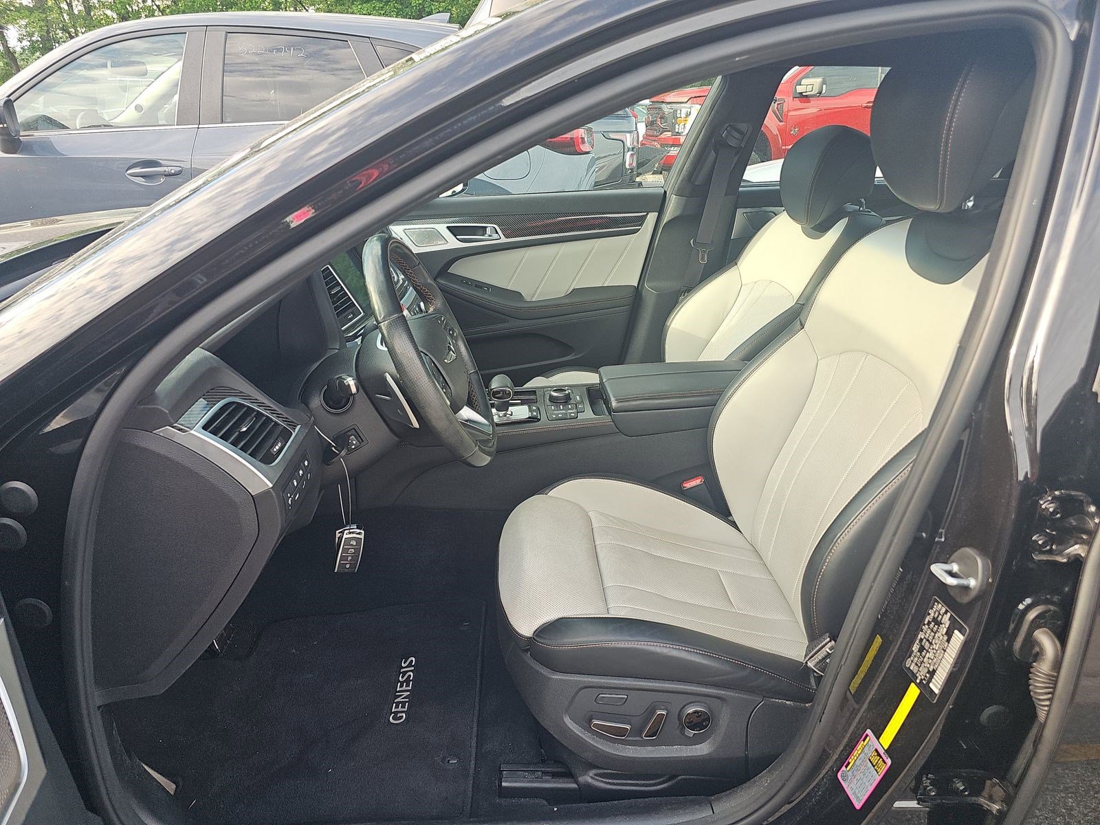Used 2019 Genesis G80 3.3T Sport RWD image 13