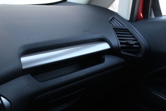 Used 2019 Ford EcoSport SE image 21