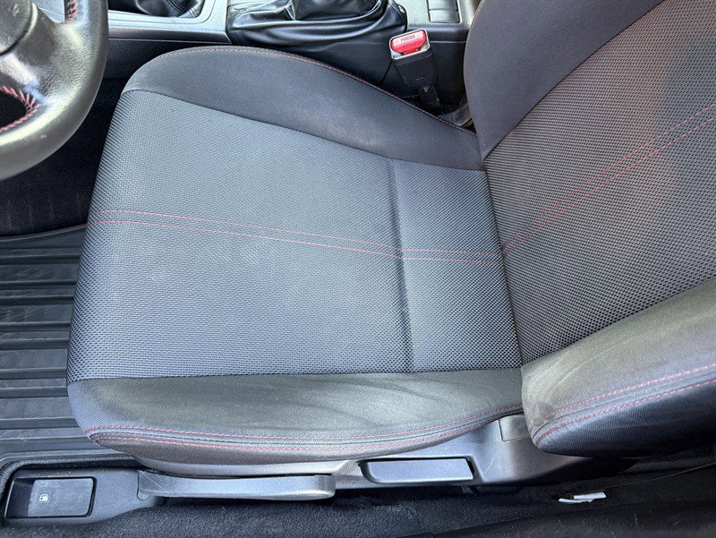 Used 2013 Subaru Impreza WRX Hatchback AWD/4WD image 31