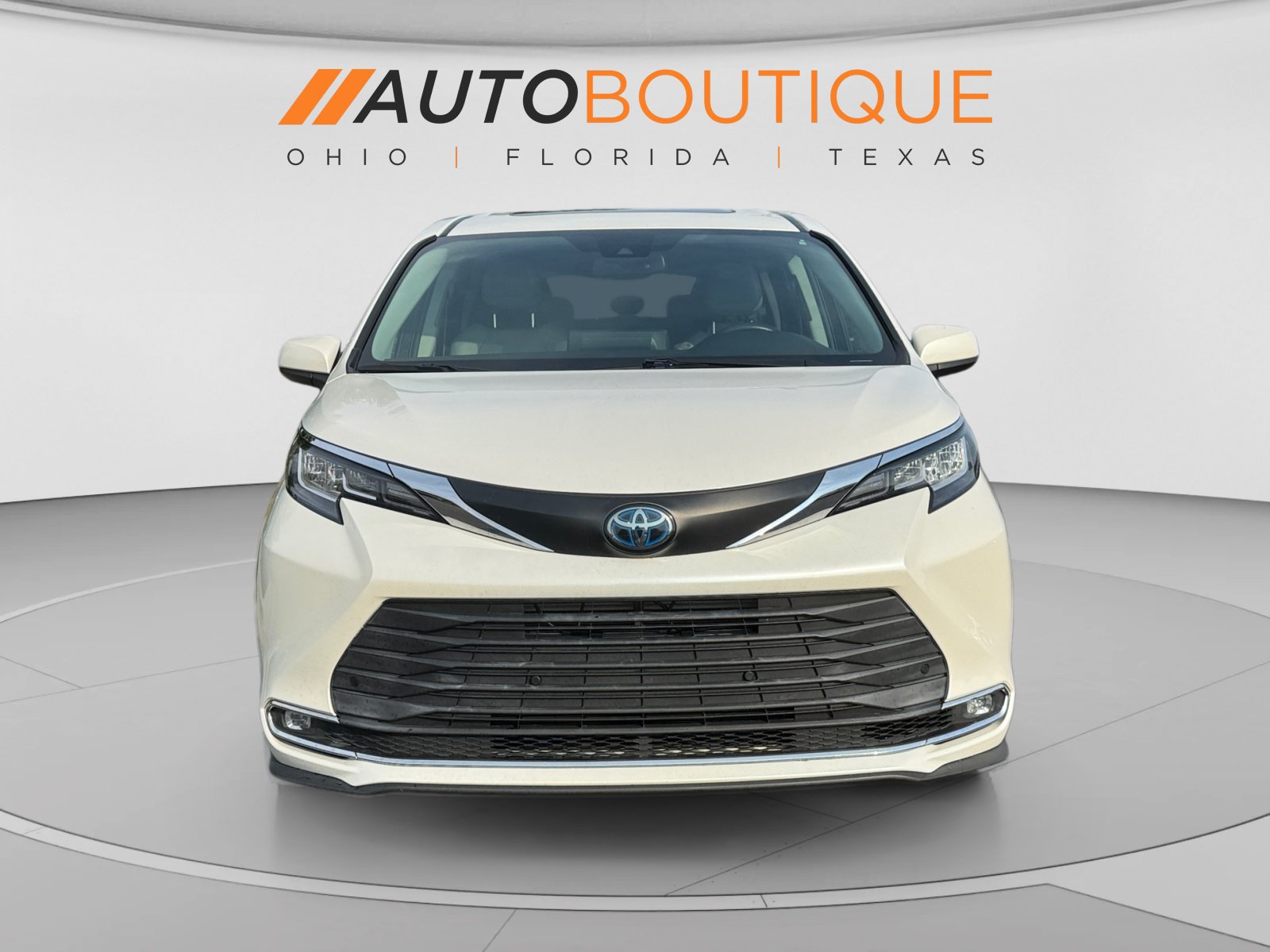 Used 2021 Toyota Sienna XLE AWD/4WD image 9