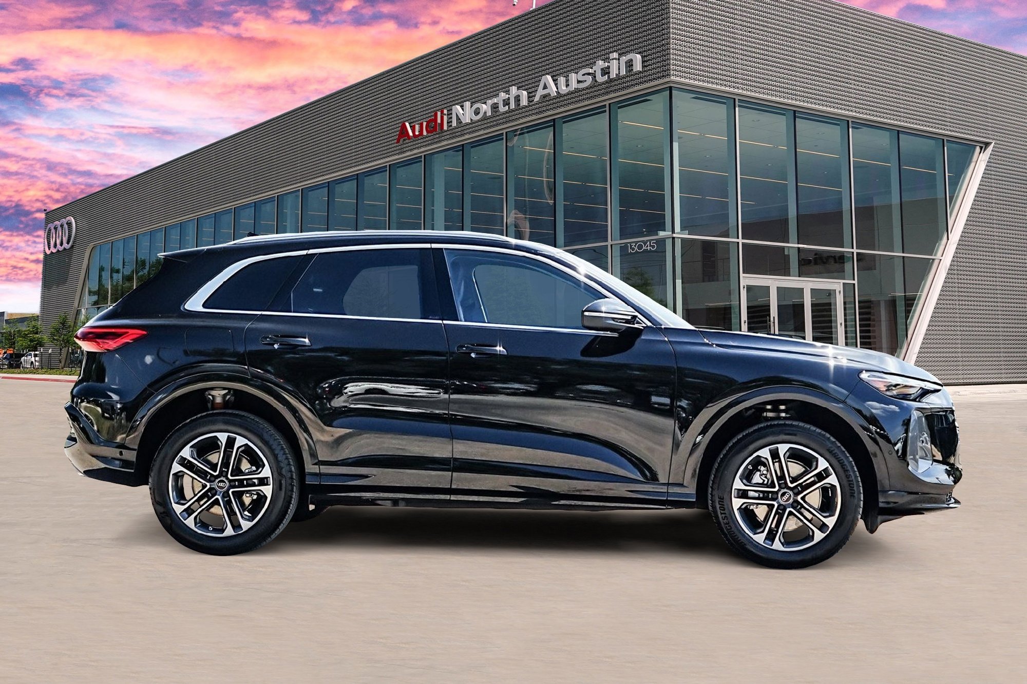 New 2025 Audi Q5 Premium image 5