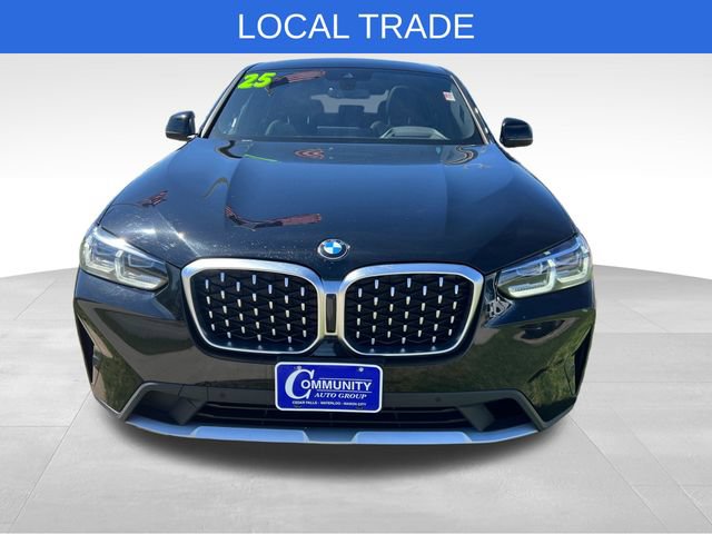 Used 2025 BMW X4 xDrive30i AWD/4WD image 9