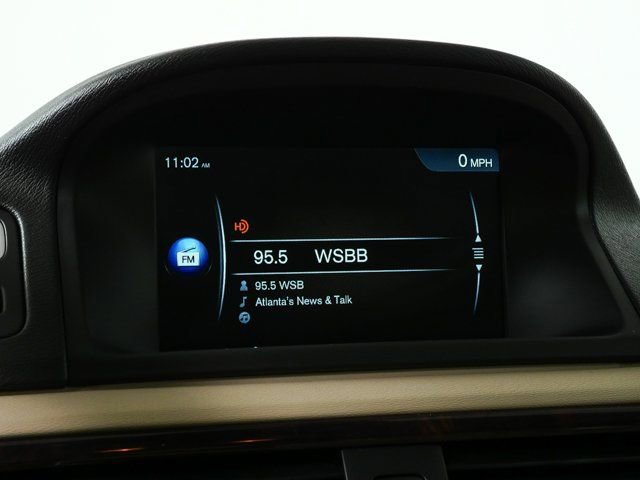 Used 2016 Volvo XC70 T5 Premier w/ Proximity Package image 13