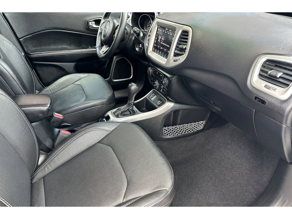 Used 2021 Jeep Compass Latitude image 18