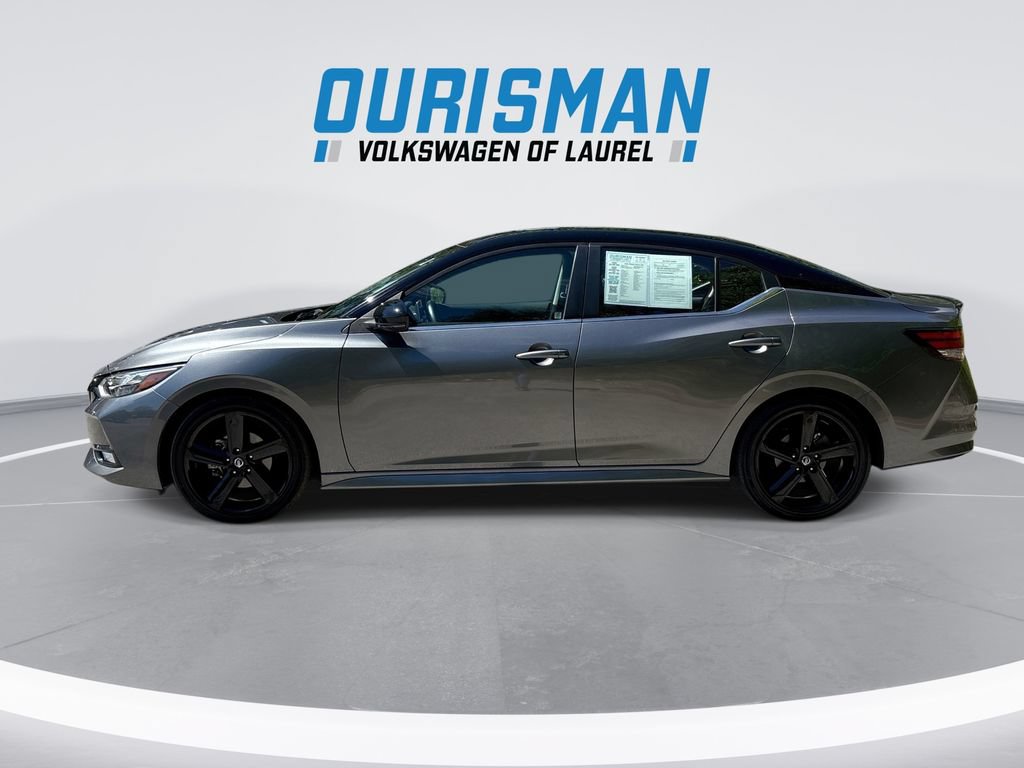 Used 2023 Nissan Sentra SR w/ Midnight Edition Package FWD image 5