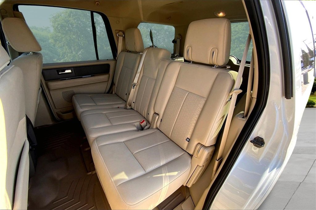 Used 2008 Ford Expedition XLT image 19