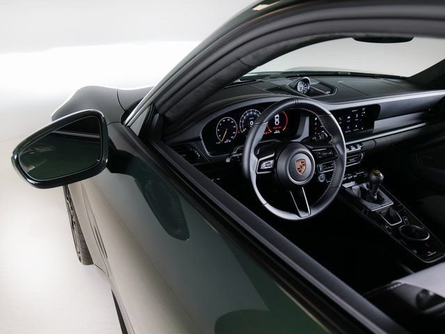 Certified 2025 Porsche 911 GT3 RWD image 26