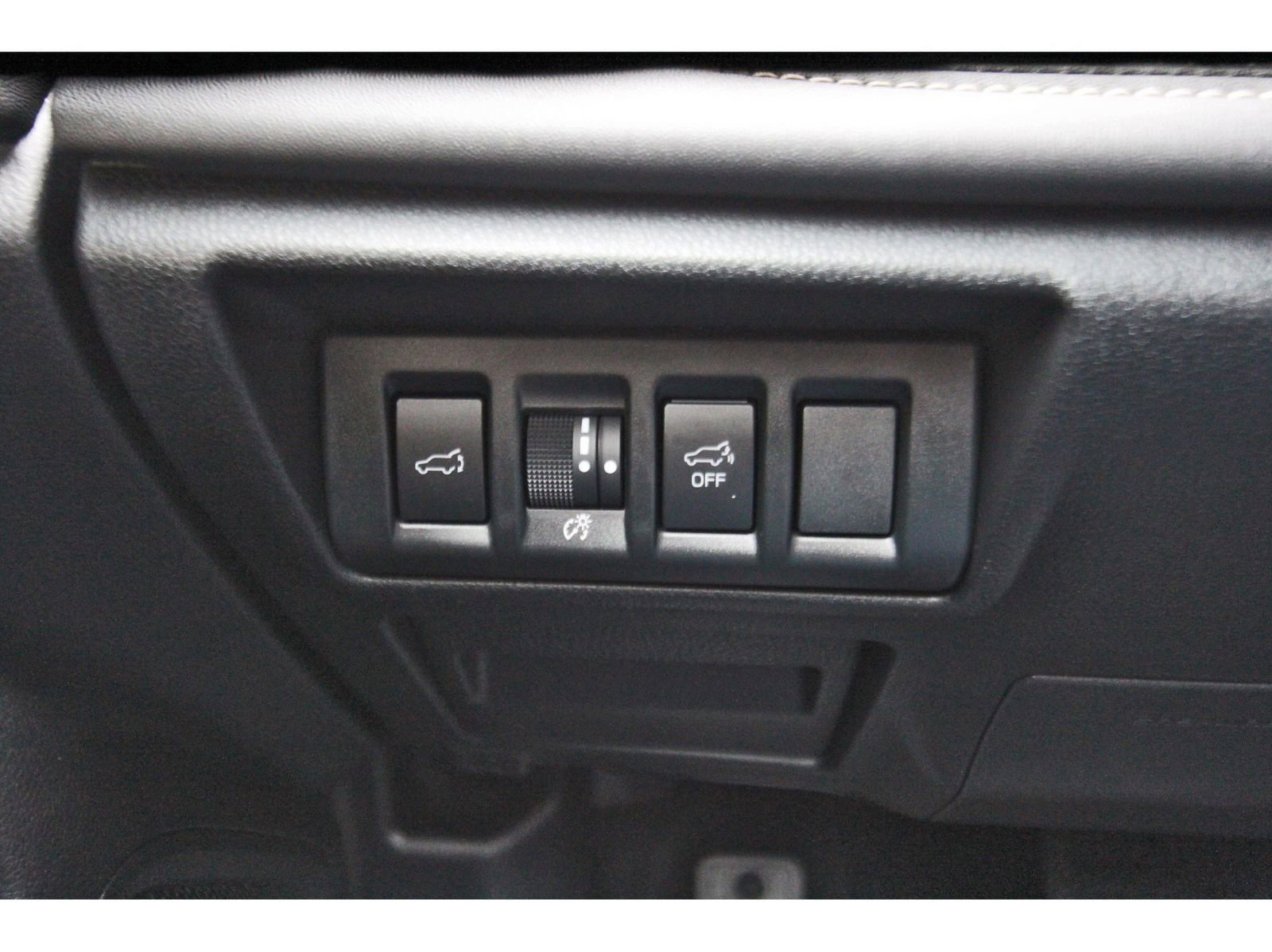 Certified 2025 Subaru Outback Limited AWD/4WD image 20