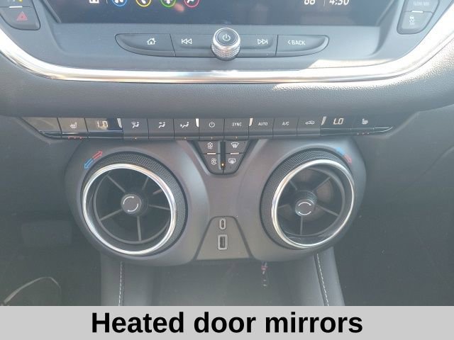 Used 2025 Chevrolet Blazer LT w/ Midnight/Sport Edition image 9