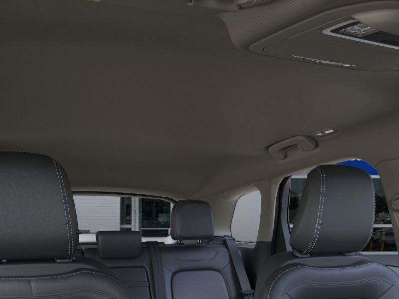 New 2026 Lincoln Corsair Premiere image 22