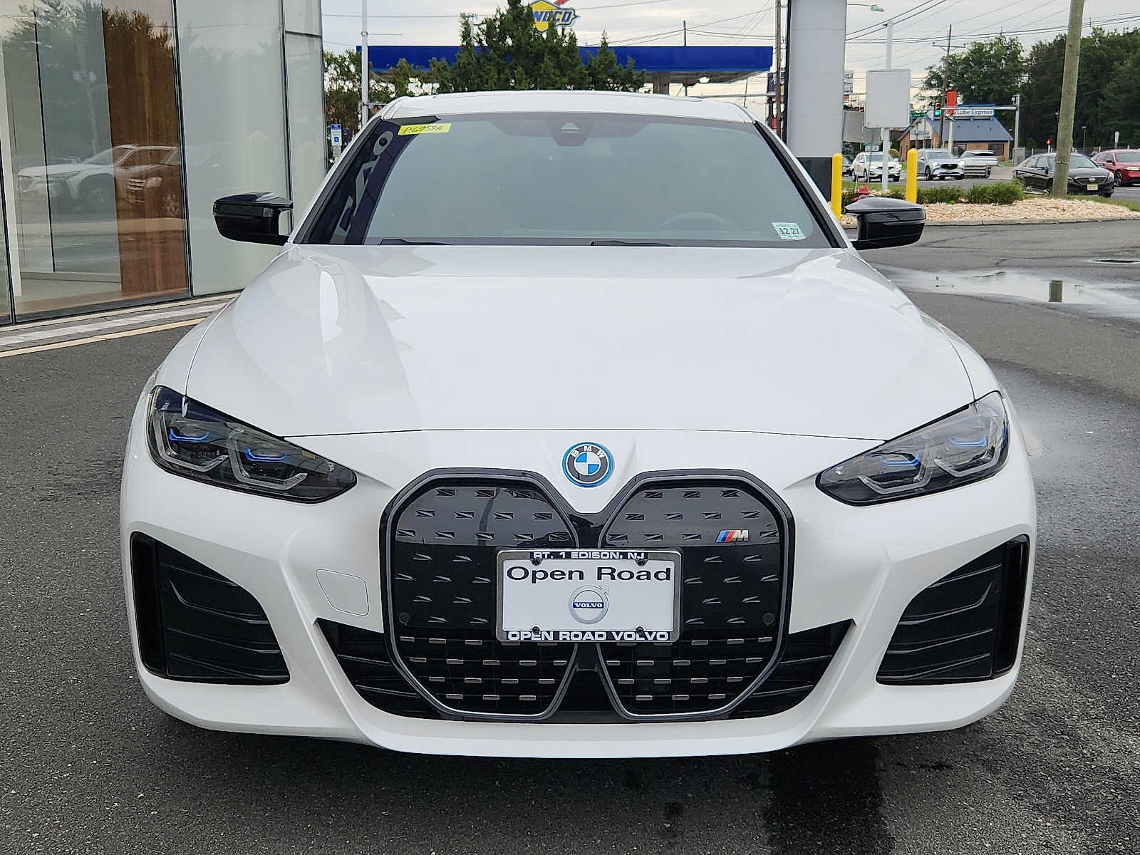 Used 2023 BMW i4 M50 w/ Premium Package AWD/4WD image 2