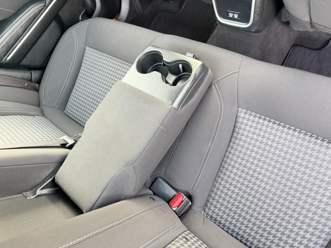 Used 2023 Dodge Charger SXT image 33