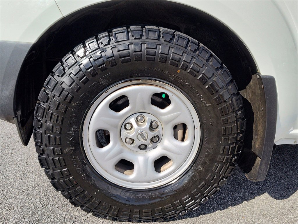 Used 2020 Nissan Frontier S image 11