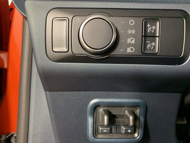 Used 2024 Ford Maverick Lariat w/ 4K Tow Package AWD/4WD image 18