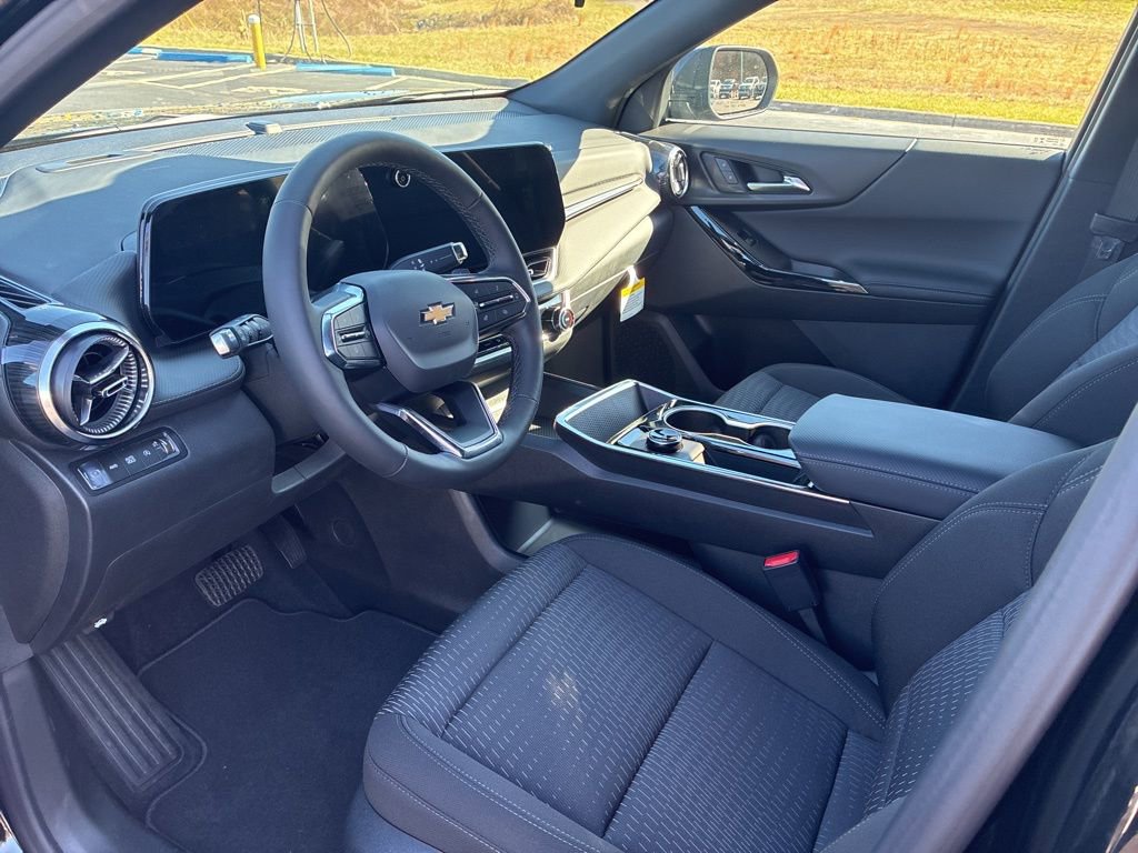 New 2026 Chevrolet Equinox LT image 11